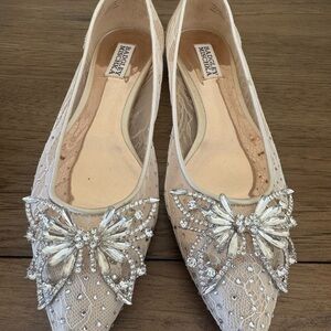 Nordstrom (Badgley Mischka) Ivory Lace Pointed Flats with Crystal Embellishment